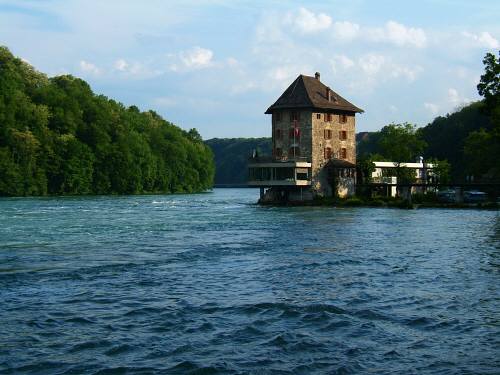 A restaurant with a large terrace from where the Rhine falls can be seen