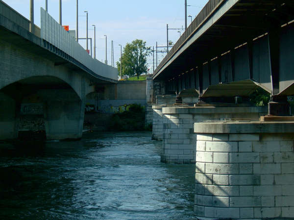 Bridges on the Rhine in Basel. Verbindungsbahnbrücke and Schwarzwaldbrücke seen from Grossbasel on the left bank of the Rhine